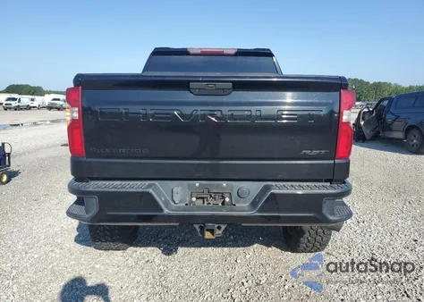 2019 Chevrolet Silverado K1500 Rst z USA, uszkodzony, nr VIN 1GCUYEED0KZ253188